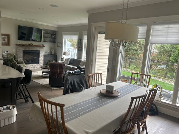 La maison de Derrick & Roselynn