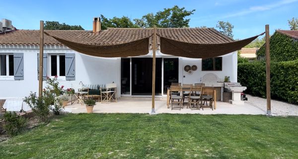 Maison familiale jardin et piscine à 20 min d’Aix en Provence