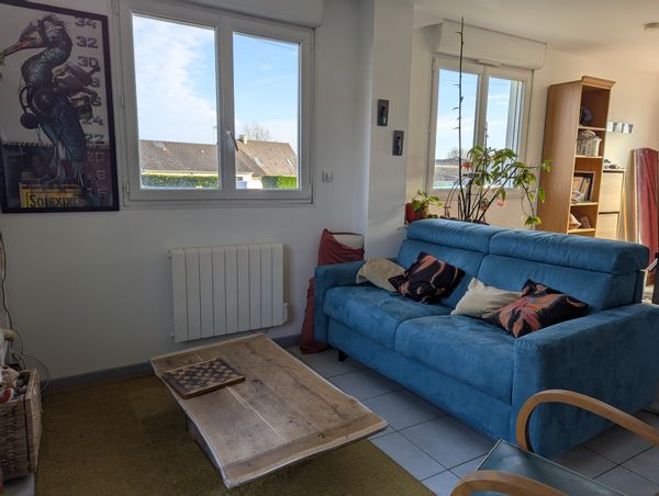 La maison est petite et fonctionnelle, elle est à 5 min des bords de Loire et 35 min de Nantes.