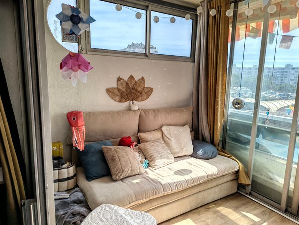 Studio de 30 m² avec vue sur le port et la mer