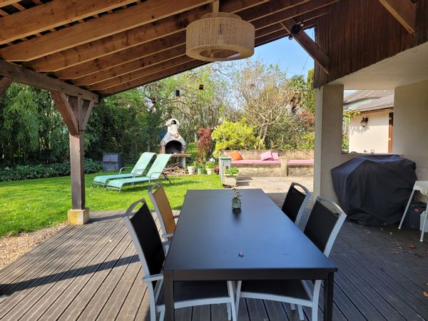 Maison familiale avec jardin à Luynes – proche Tours et châteaux de la Loire