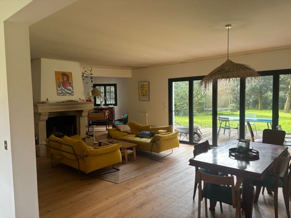 Grande maison familiale à 500m de l’océan et en bordure de forêt, sur l’île d’Oléron