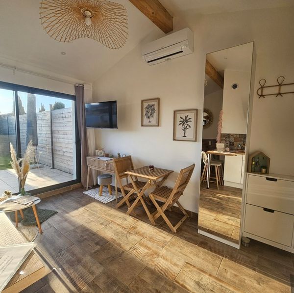 Gîte **** Douce Harmonie avec jardin, climatisation- parking - au calme