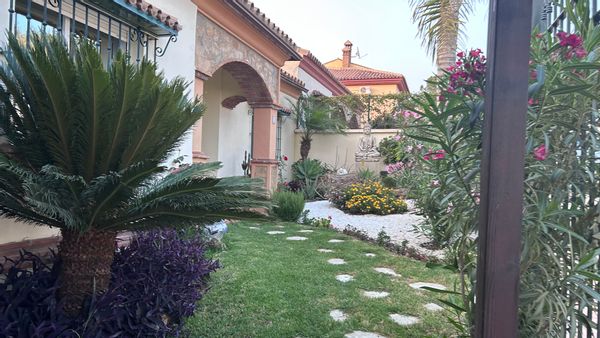 Maison Shangrila