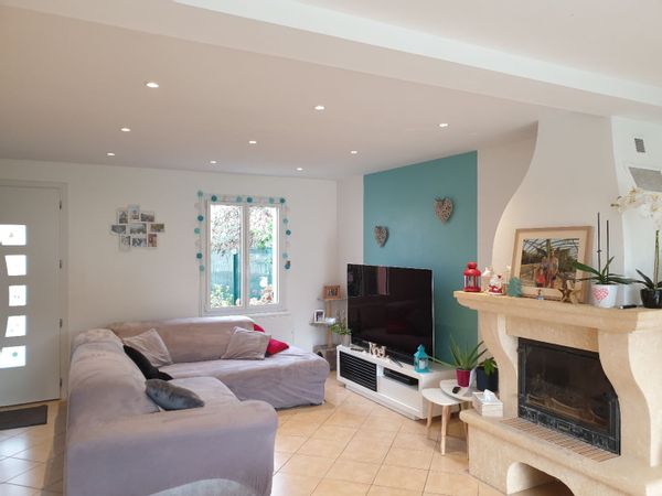 Charmante maison et paisible jardin à 15 min de Disneyland, 40min de Paris