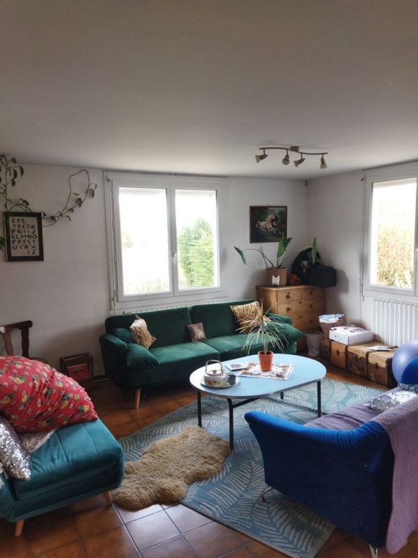 Chambre en habitat partagé au coeur des collines bisontines.