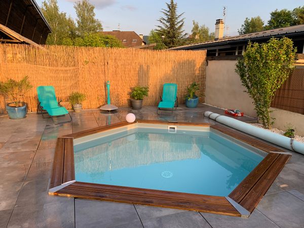 Maison familiale avec Terrasse, Jardin et Piscine entre Lac et Montagnes à Annecy
