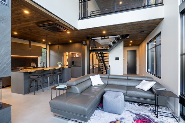Expérience thermale privée Om du Massif avec vue imprenable sur le fleuve : ski, spa, sauna, piscine