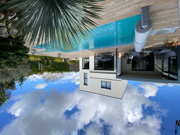 Le calme en pleine ville : maison de plain pied où il fait bon vivre