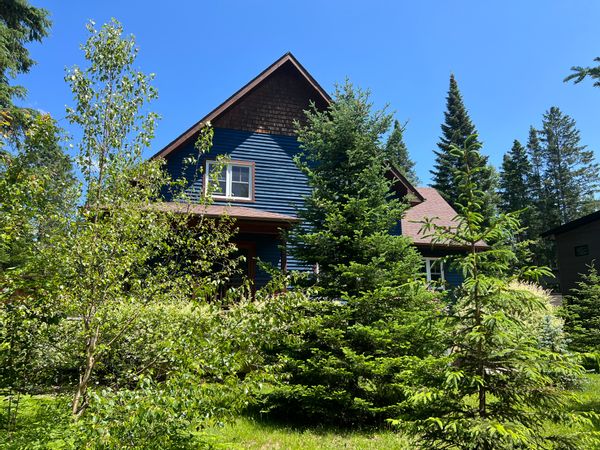 La maison bleue du Tour-du-Lac