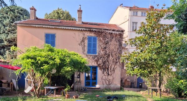 La maison de Sonia et Benoit Sonia and Benoit's house