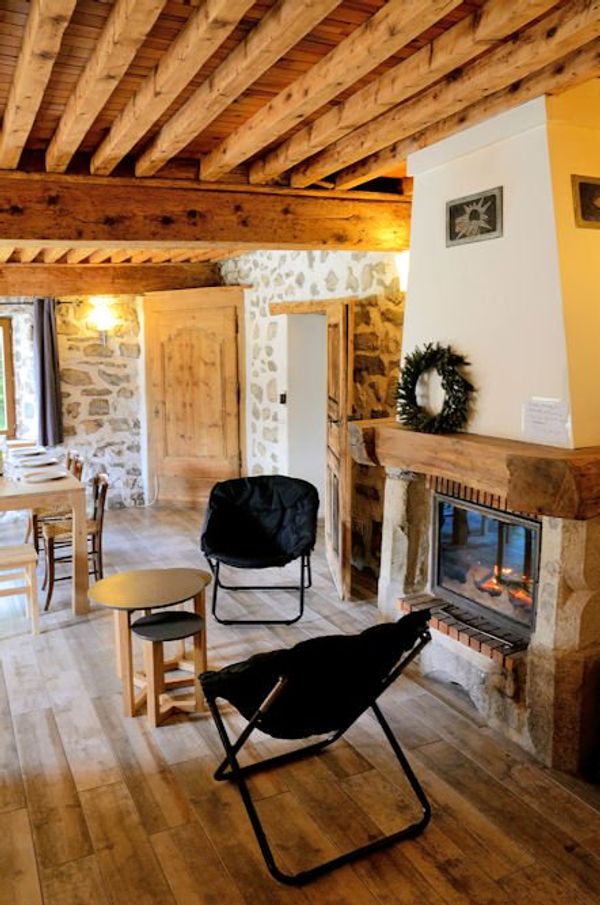 Gîte montagne  en pierre pour 2 a 12 personnes en Vercors