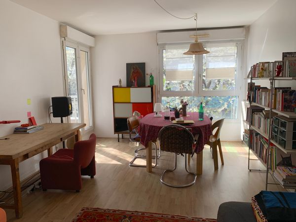 Appartement cosy dans un village à 10 min à pieds de Paris