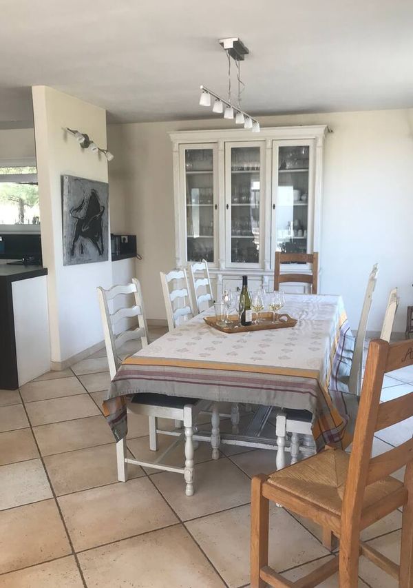Maison en pleine campagne idéal famille ou amis. Proche Aigues-Mortes, plages et Camargue.