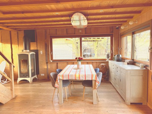 Maison chaleureuse en bois A 10 minutes des plages océanes et du bassin du Cap Ferret. 5 couchages