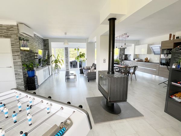 Maison à la campagne sur terrain de 4500m², 3 chambres, à 10min d'Orléans en voiture
