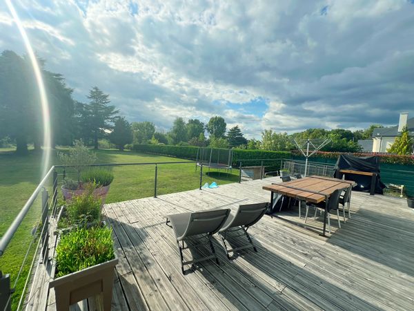 Maison à la campagne sur terrain de 4500m², 3 chambres, à 10min d'Orléans en voiture