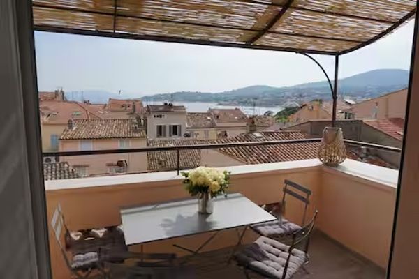 Appartement vue mer plein de charme.