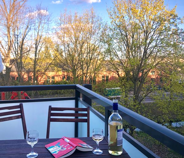 Appartement lumineux et paisible avec 2 chambres, balcon, bureau et vue sur la rivière