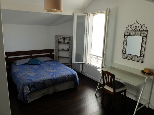 Chambre privée de la maison verte