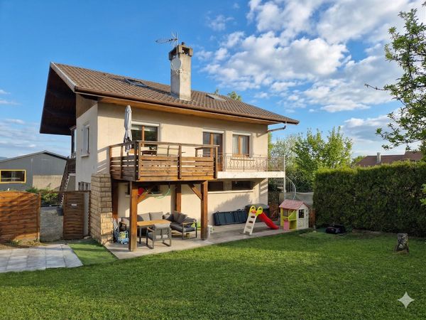 Maison familiale entre lac et montagne, proche du lac du Bourget et du massif des Bauges