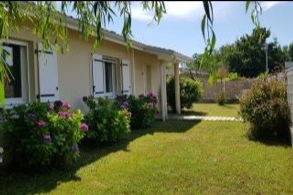Villa Le P’tit Bassin à Arès, proche plages et Cap-Ferret, grand jardin clôturé, animaux admis