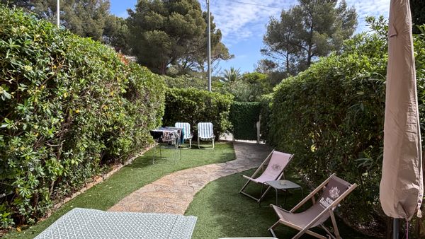 Rez de Jardin à Bormes les mimosas