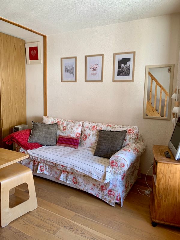 Nous proposons notre Studio de 25 m² à Puy St Vincent 1800 m, balcon, vue dégagée, calme