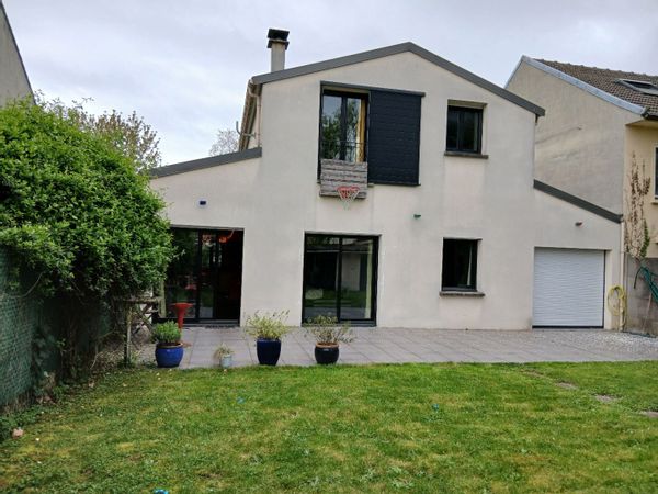 La maison d Eric, Lucas et Tessa