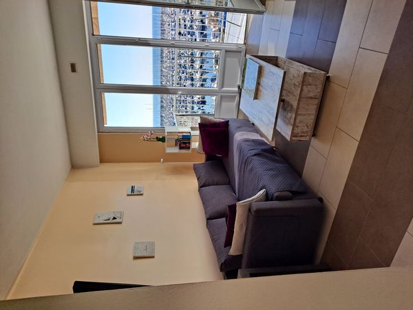 F2 47m² avec grand balcon "les Aigues Marines" - vue imprenable sur le port de plaisance et la mer