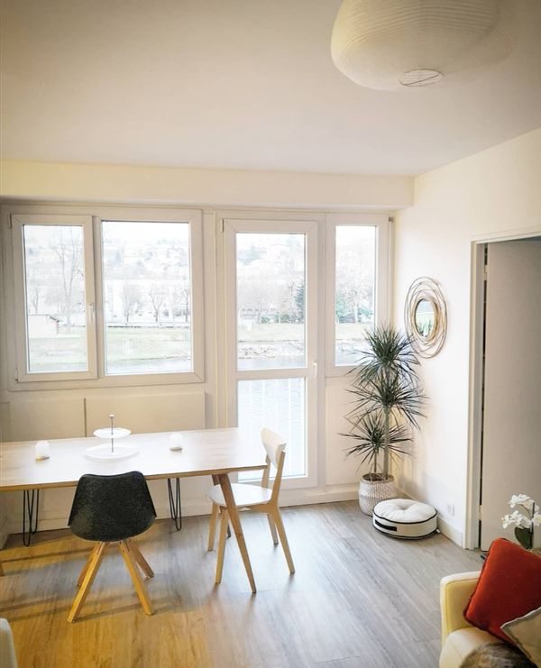 Appartement très zen en bord de Moselle,  face à l'Imagerie d'Epinal