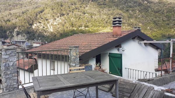 Charmante maison de village typique au calme.