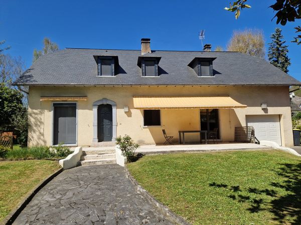 Une maison dans la vallée