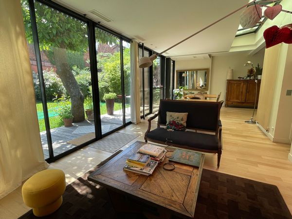 Découvrez notre belle maison familiale à 15 minutes de Paris.