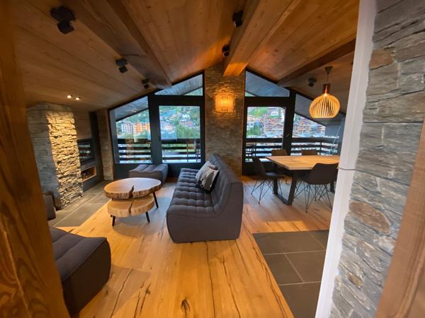 Appartement de luxe traversant avec vue à 180% sur les Alpes et la station de Nendaz