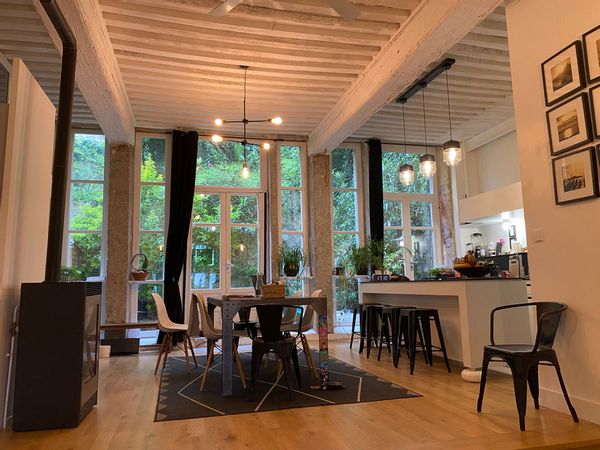 Très grand appartement avec terrasse au coeur de Lyon et du charmant quartier Croix Rousse