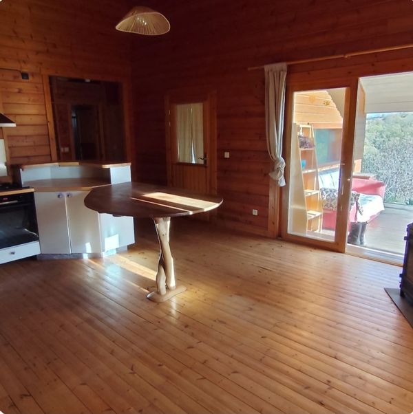 La maison d'Eve  Chalet sur Ecolieux au cœur de l'Ariège.