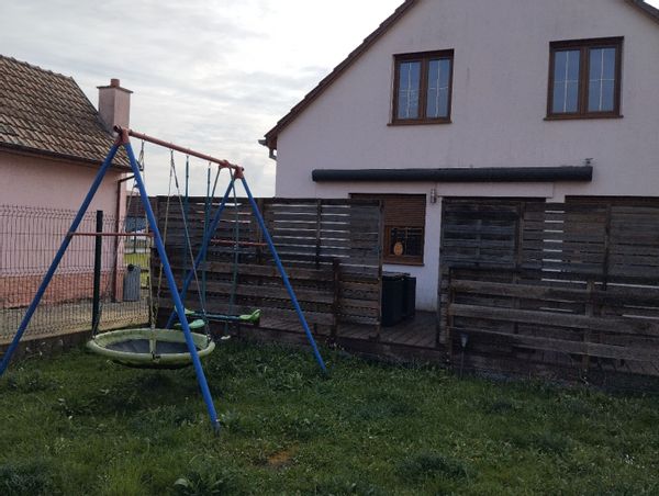 Maison familiale ossature bois avec jardin en Alsace