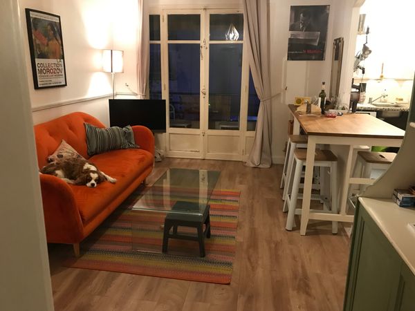 Appartement 2 chambres au cœur de Juan les pins. 7 mn des plages, 15 mn du vieil Antibes à pied.