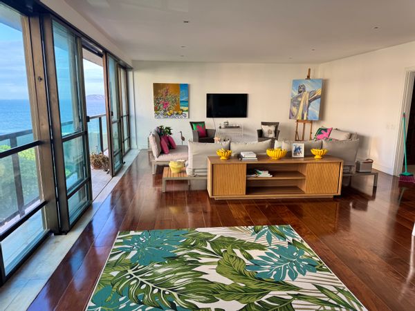 Appart de rêve sur la plage d'Ipanema. Idéal pour vacances cariocas! Moderne, grand, lumineux.
