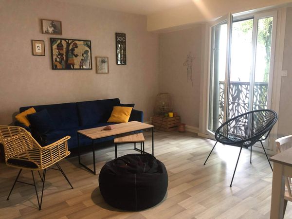 Appartement de 60 mètres carrés situé en plein centre ville d'Angers.
