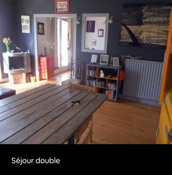 Appartement 70 m2, bien placé, calme, arboré avec parking.