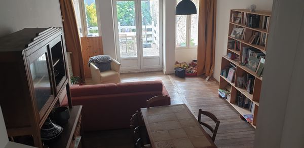Maison au coeur d'une petite ville médiévale, simple mais accueillante!