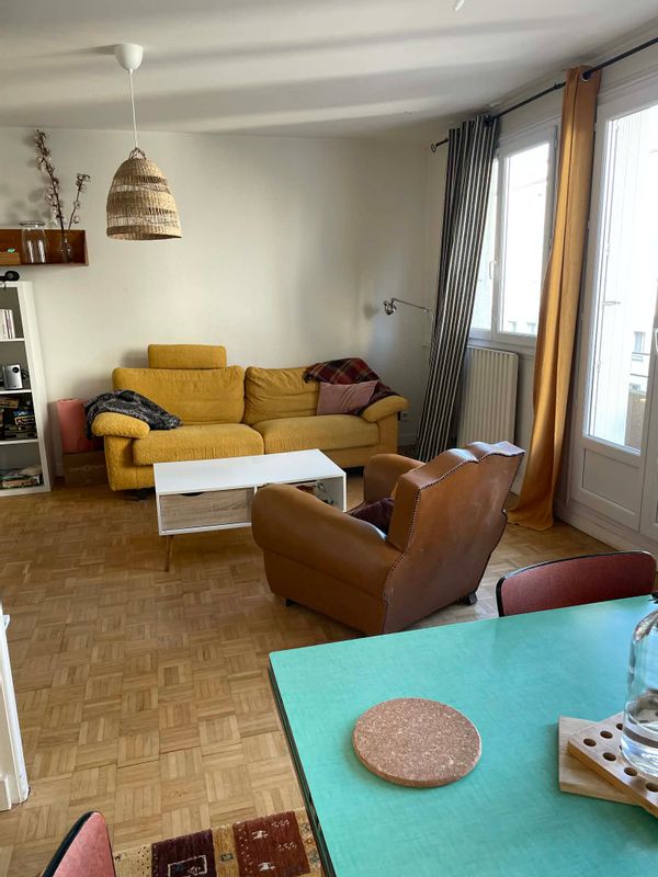 Appartement 2 chambres à 7 minutes en bus de la gare.