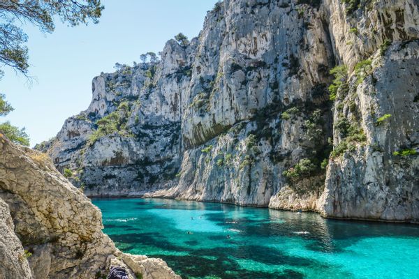Sunny Stay in the Heart of Southern France 