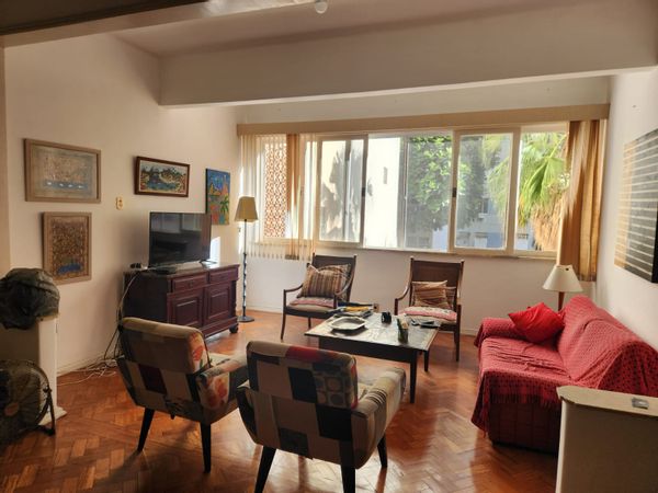 La maison de CHRISTIAN Appartement calme à 70 m. de la plage du Leme et des commerces et restaurants