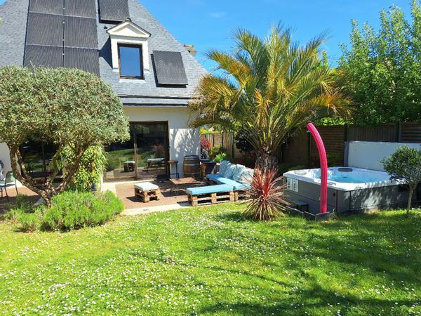 Jolie maison avec Jacuzzi aux portes de Rennes (Bretagne)