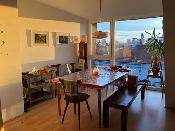 Duplex feng shui lumineux, baies vitrées, calme et cool près du Prater - idéal pour familles