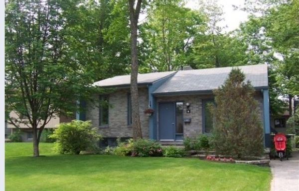 La maison de David, Laurie And Family