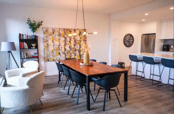 110, Condo Terrasse - Vue fleuve et piscine